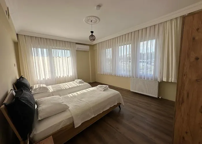 With Private Pool וילה