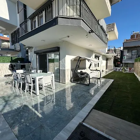 Villa With Private Pool Kuşadası