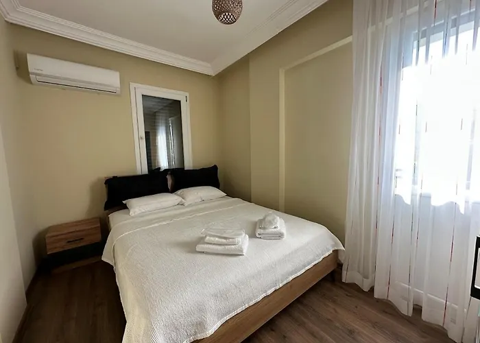 With Private Pool Κουσάντασι